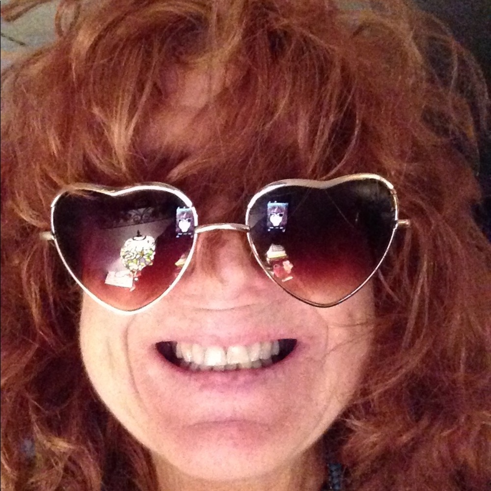 Meet your Posher, Bonni